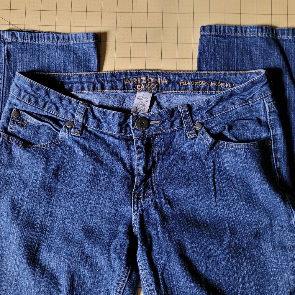Arizona Jean Co. Favorite Skinny Jeans Junior Size 11